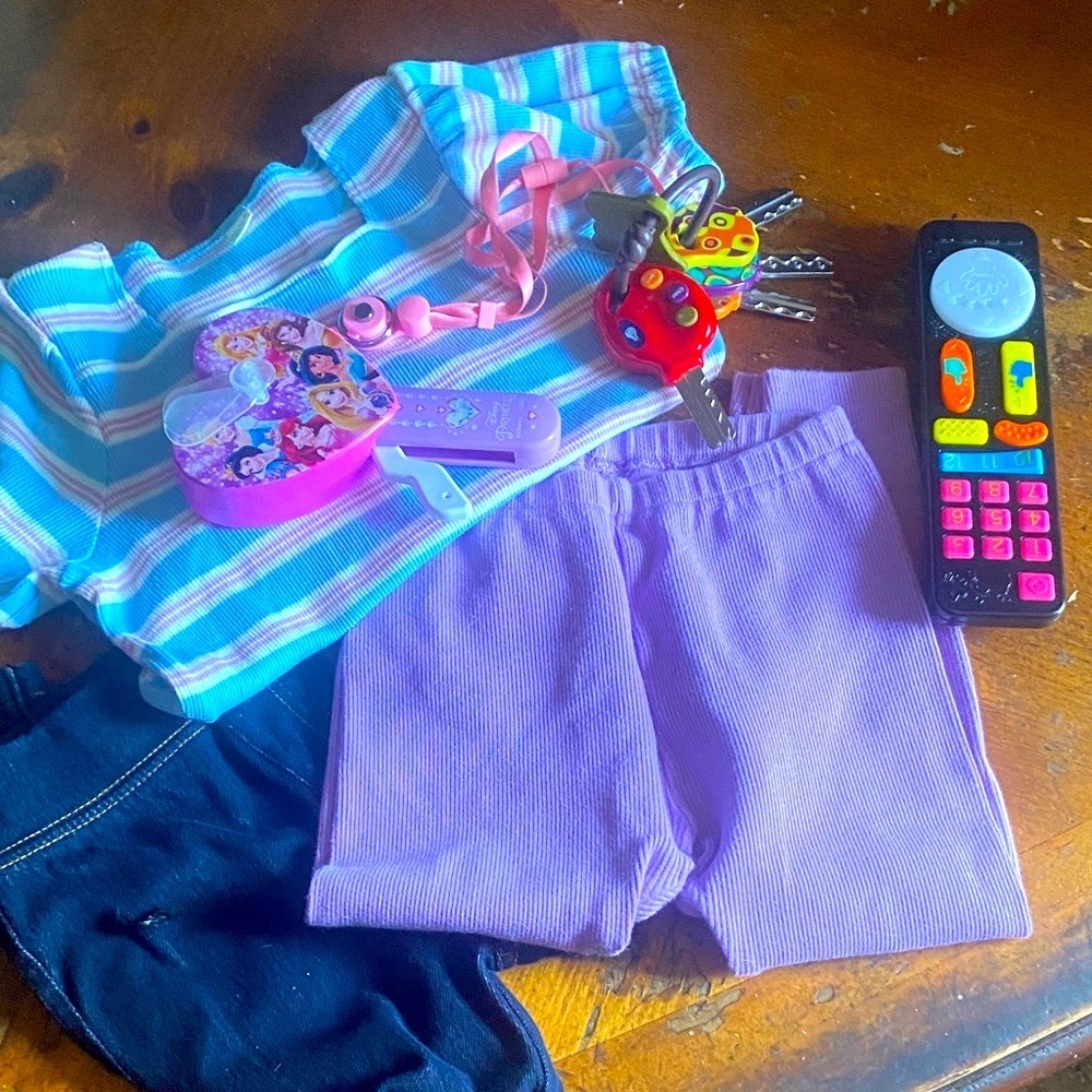 Disney Princess Striped Top Lavender Bottoms and accessories Disney necklace fan